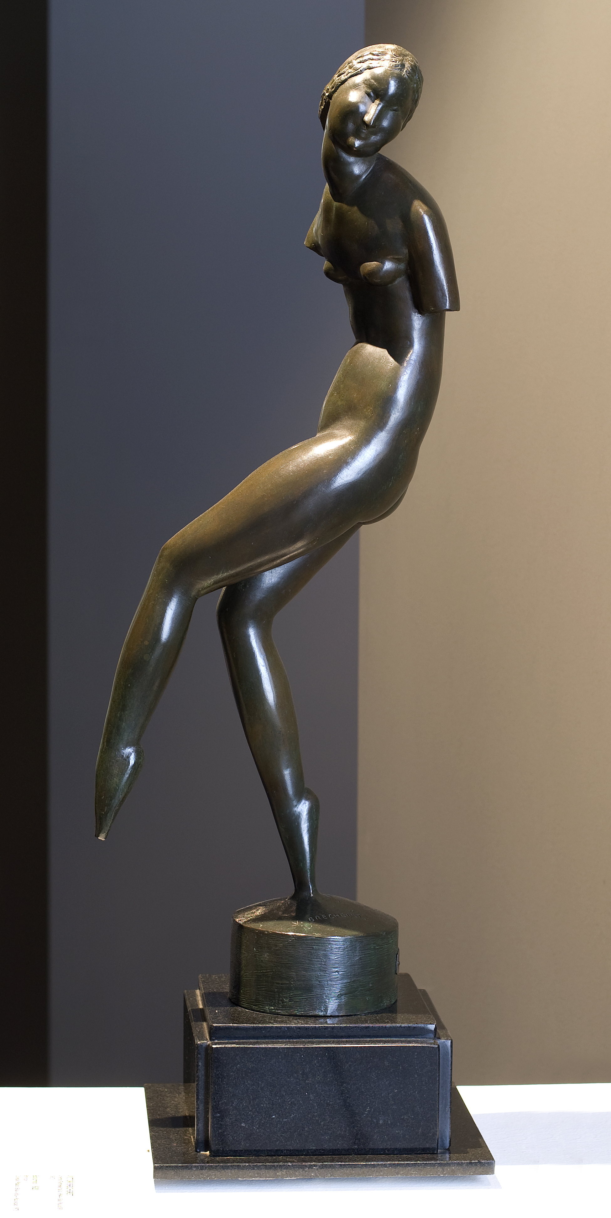 Obra - Bailarina, c. 1925.