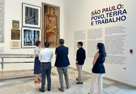 Foto Visita aos Palácios