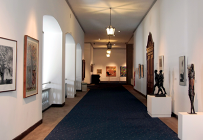 Foto de exposição de obras do Palácio dos Bandeirantes