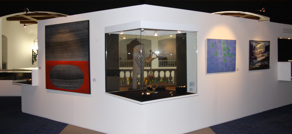 Foto da exposição - Diálogo de Formas – Clementina Duarte e o Acervo Artístico dos Palácios